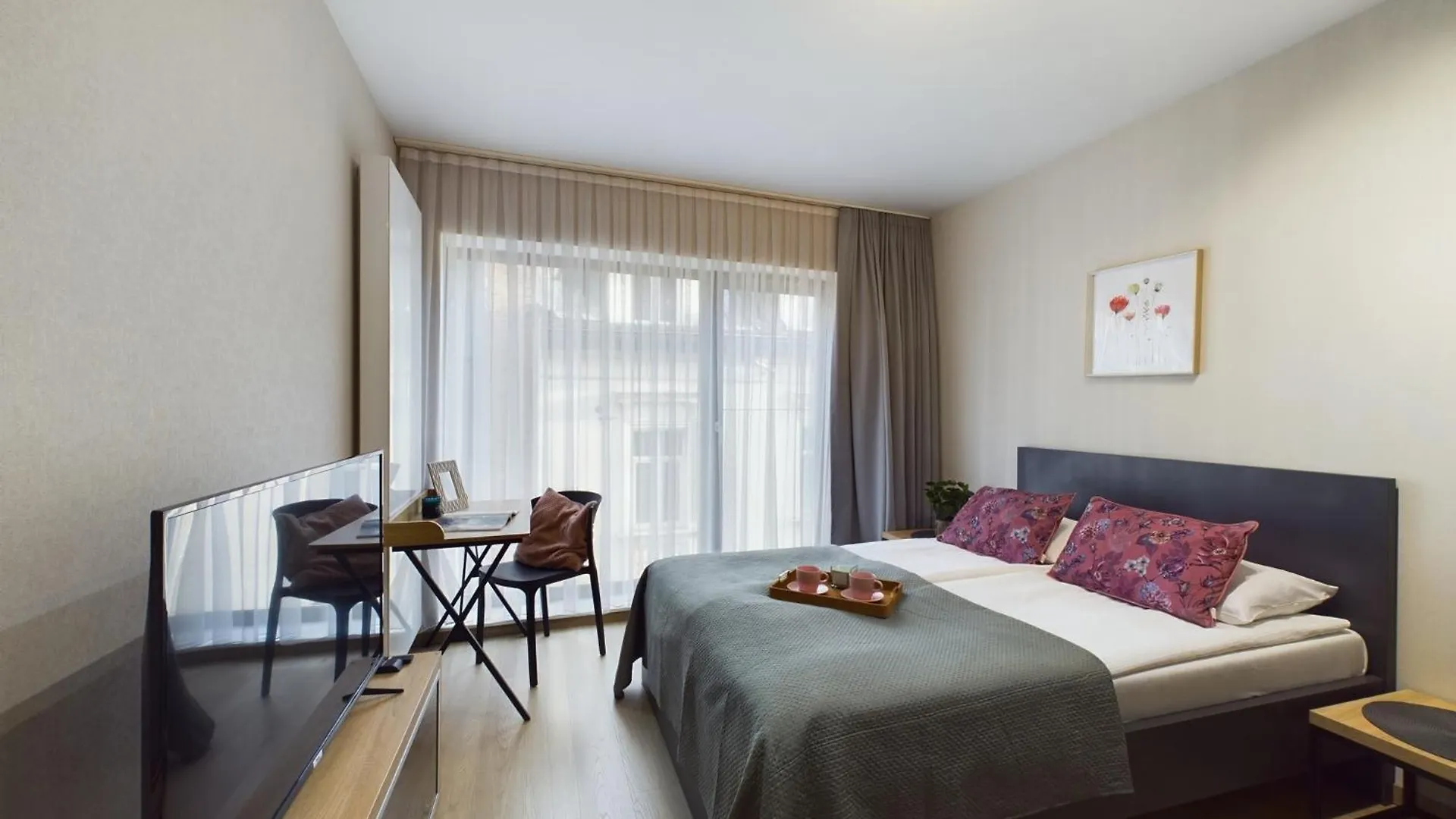 Apartment Modern Studios With Air Conditioning In Downtown Krakow By Noclegi Renters Poland