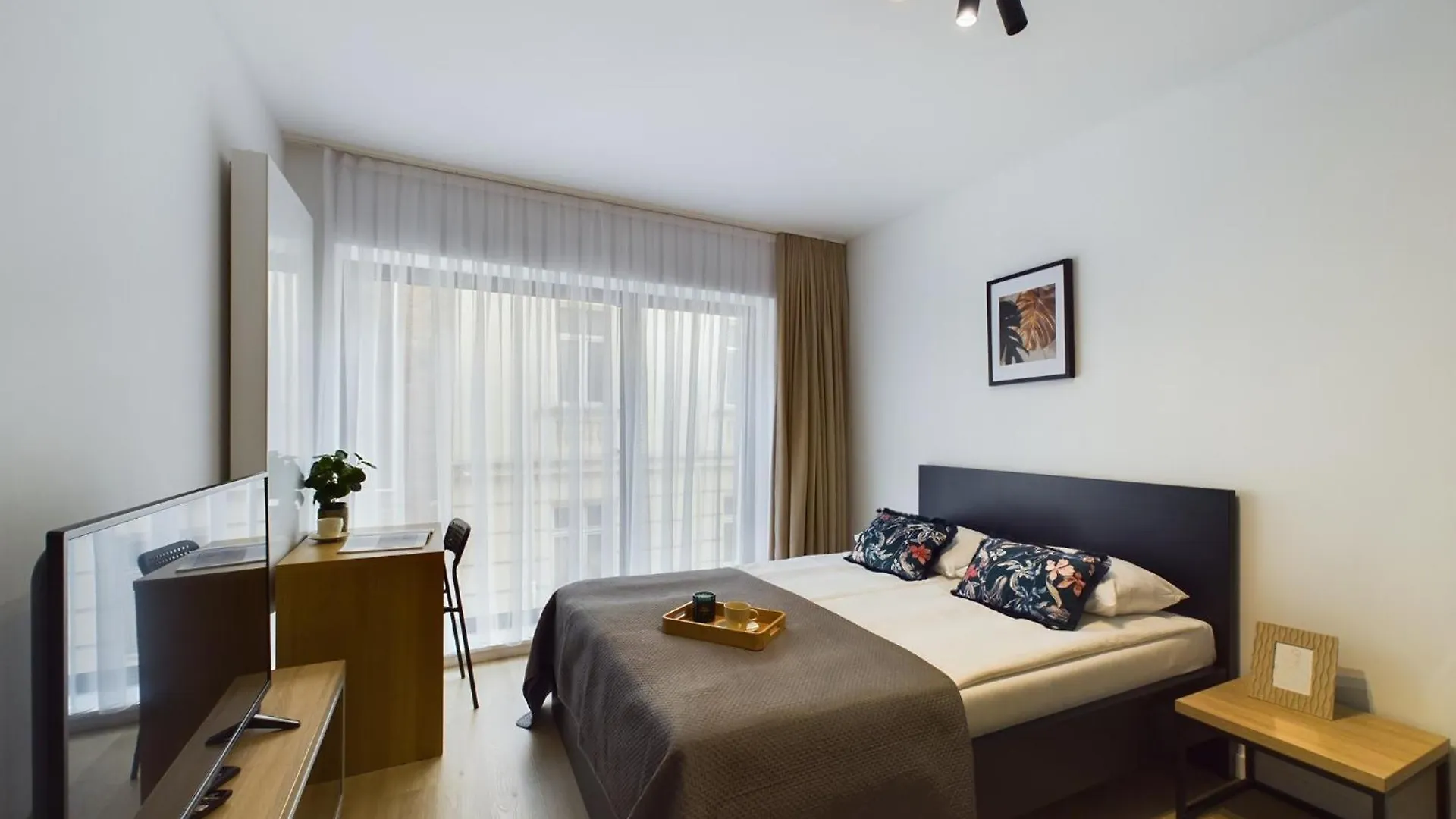Modern Studios With Air Conditioning In Downtown Krakow By Noclegi Renters 0*,