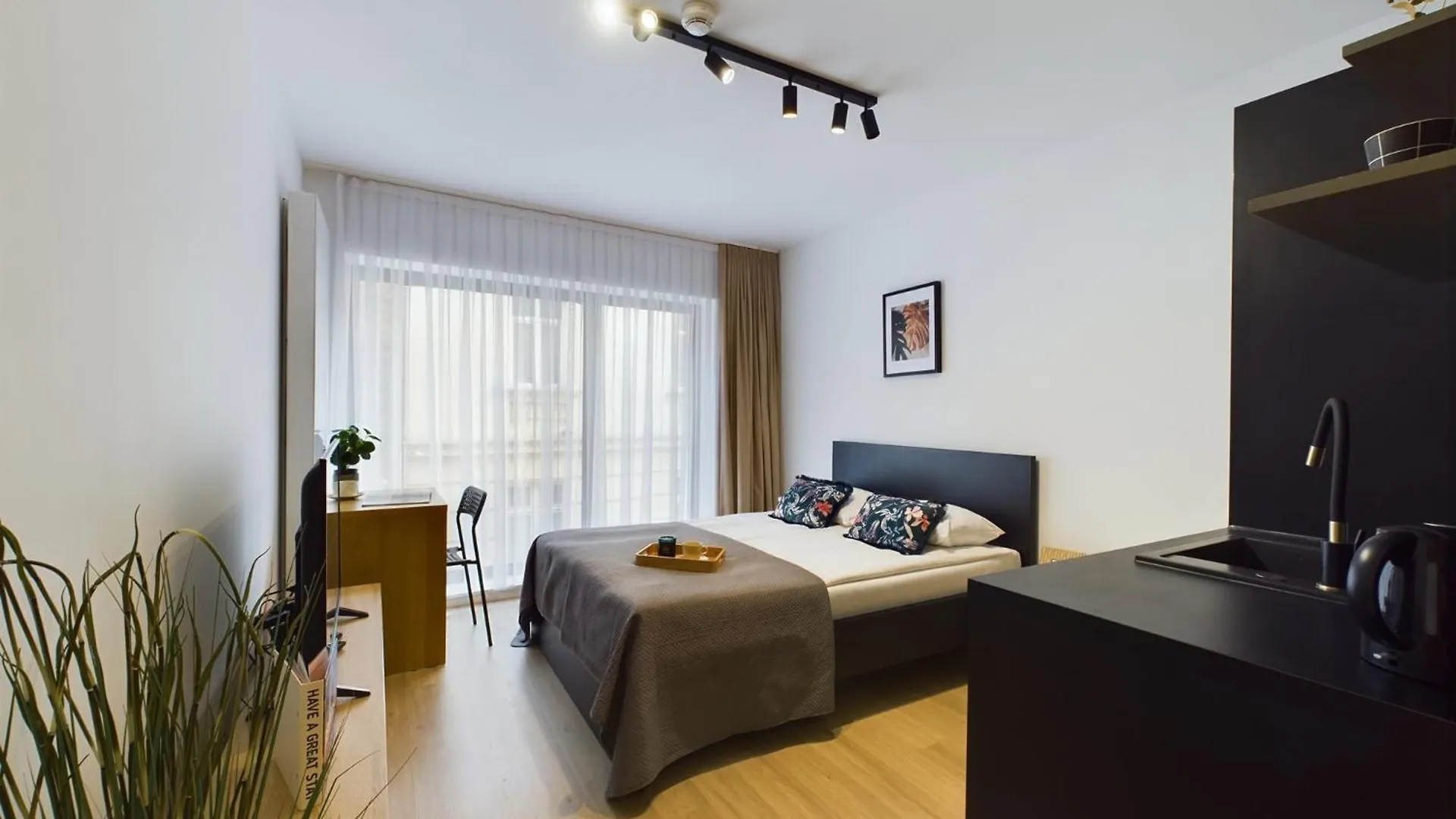 Modern Studios With Air Conditioning In Downtown Krakow By Noclegi Renters Apartment